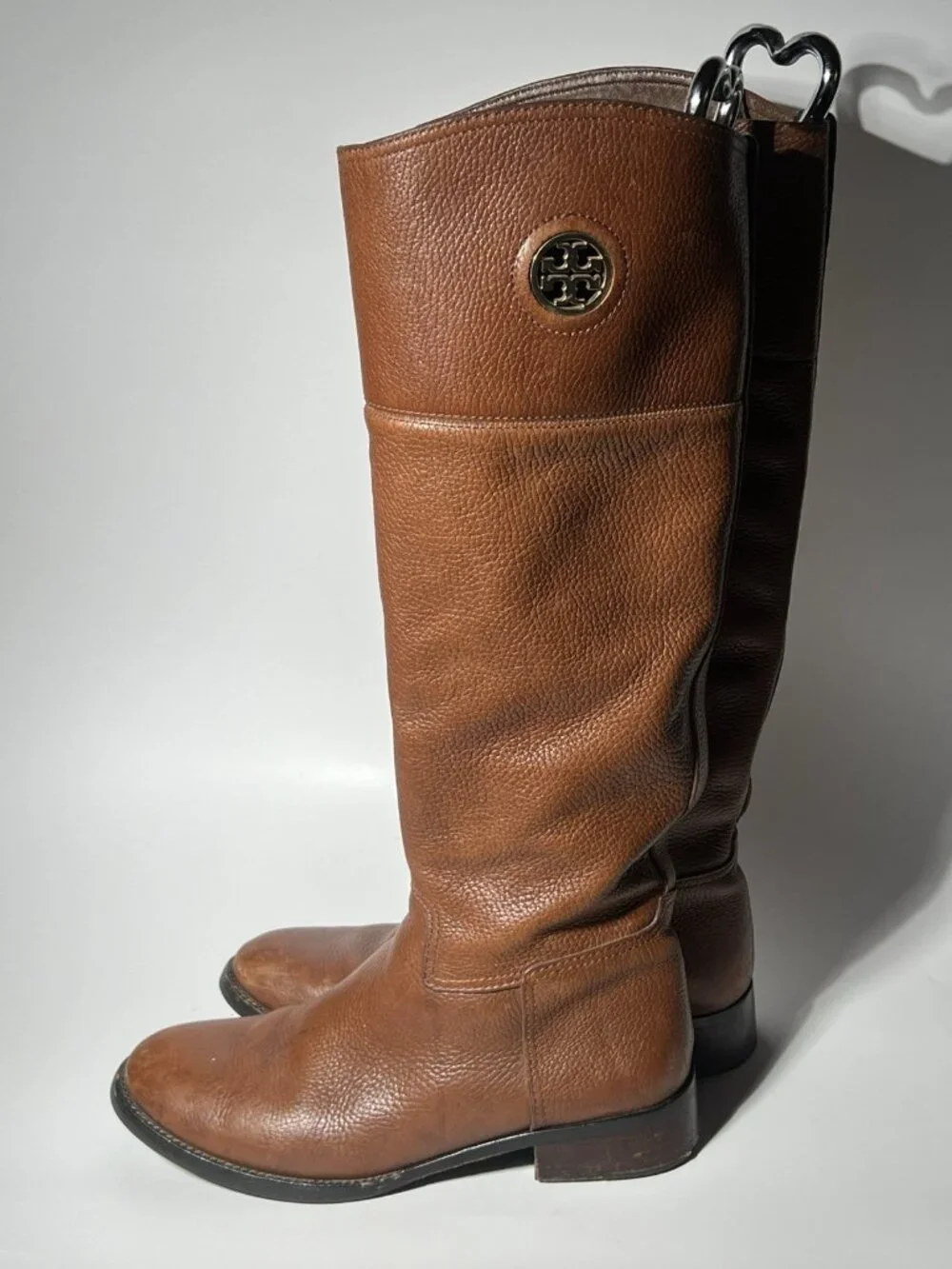 Tory Burch Junction Brown Pebbled Leather Riding Boots Size 8M Gold Logo